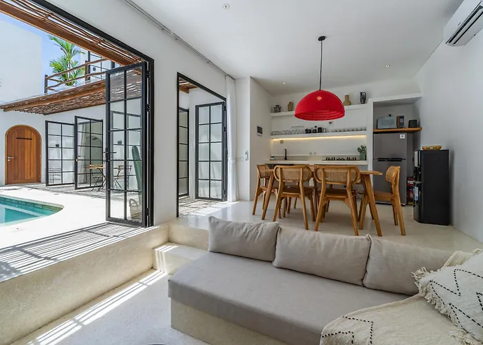 Kiki - Modern Tropical 3br Escape In Villa