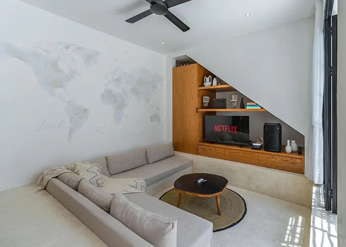Kiki - Modern Tropical 3br Escape In