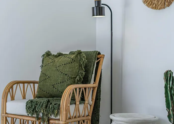 Kiki - Modern Tropical 3br Escape In 别墅 坎古