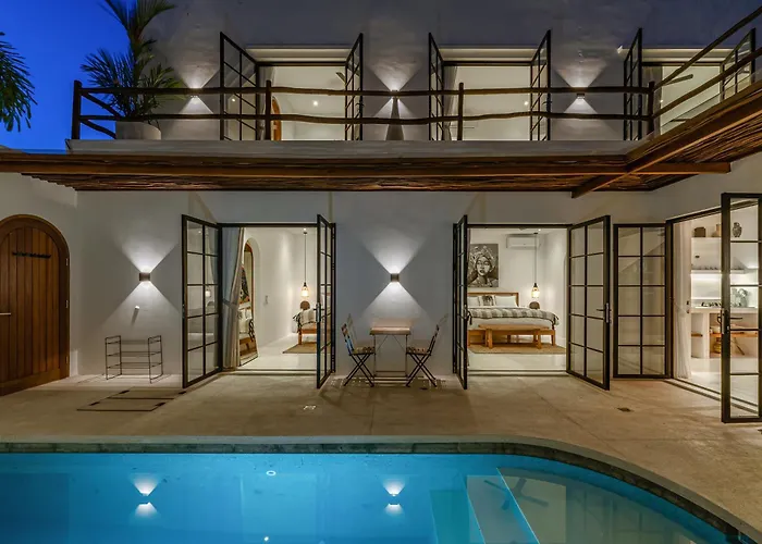 Kiki - Modern Tropical 3br Escape In Villa Canggu (Bali)