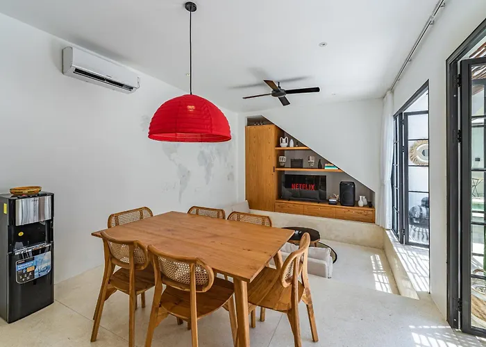 Kiki - Modern Tropical 3br Escape In 坎古